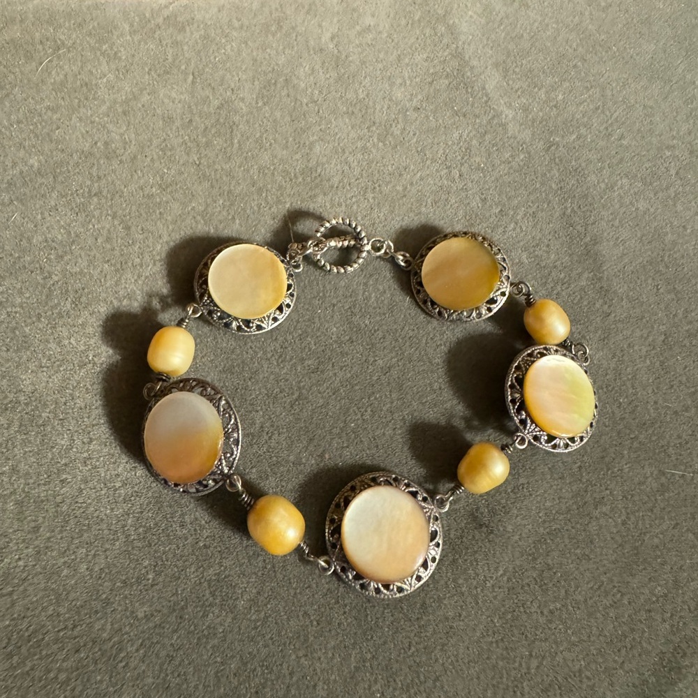 Mother of Pearl, Pearl Silver Tone Toggle Bracelet